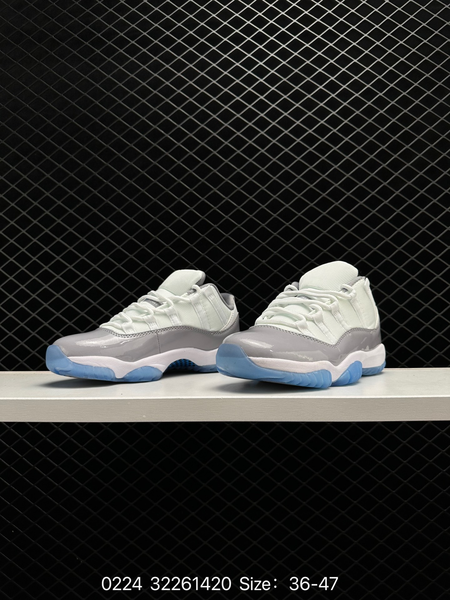 Air Jordan 11 Low “Legend Blue”